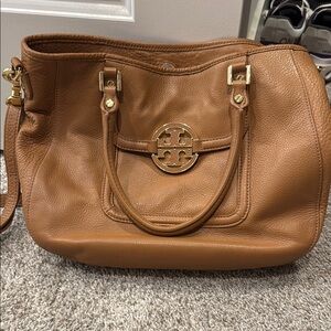 Tory Burch Amanda Leather Tote Bag